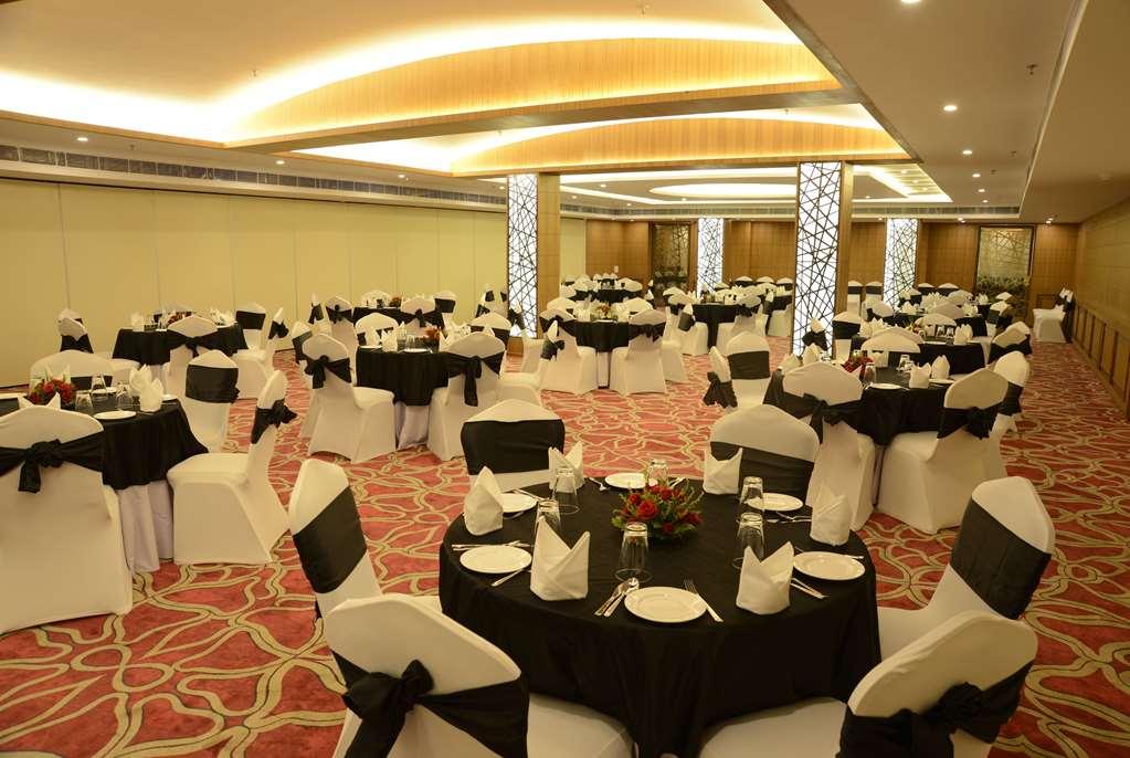 Ramada By Wyndham Varanasi Katesar