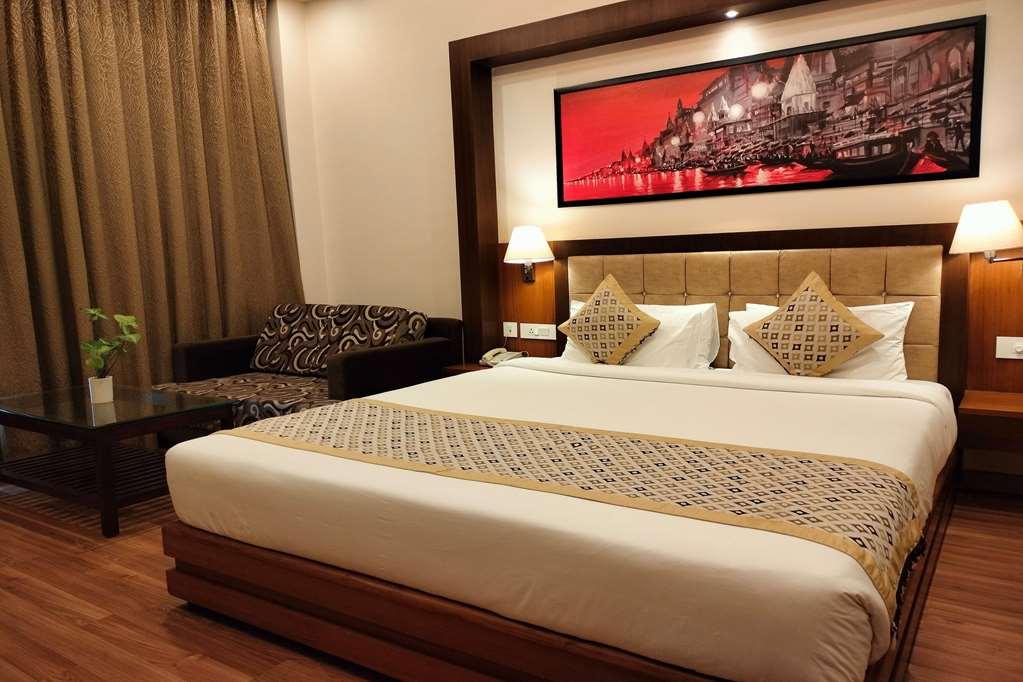 Ramada By Wyndham Varanasi Katesar Hotel