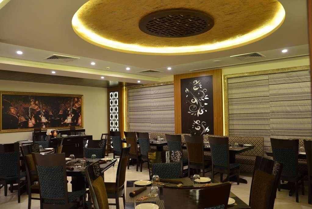 Ramada By Wyndham Varanasi Katesar Hotel Chandauli