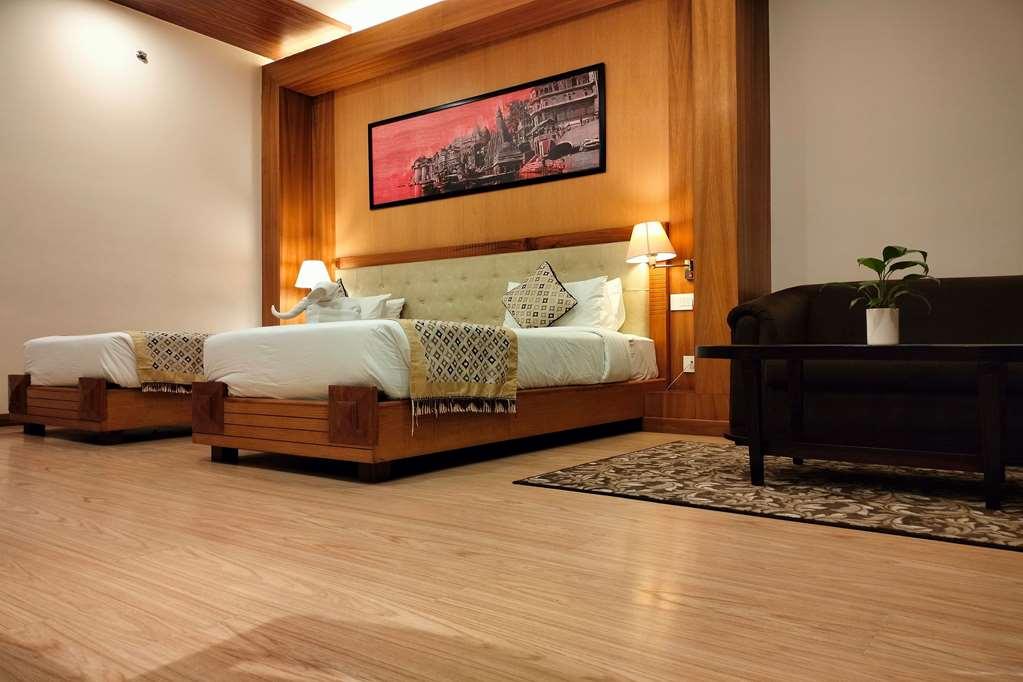 Ramada By Wyndham Varanasi Katesar Hotel Chandauli