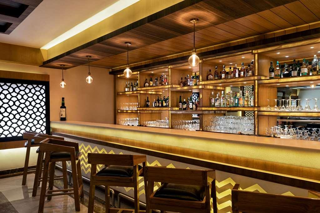 Hotel Ramada By Wyndham Varanasi Katesar Chandauli